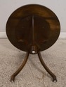 F33239EC: Round Yew Wood English Style Lamp Table