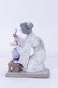 F72719: LLADRO no.4840 Japanese Girl Decorating