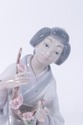 F72719: LLADRO no.4840 Japanese Girl Decorating