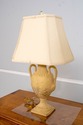 F69769: Vintage Neoclassical Urn Table Lamp w. Swi