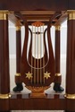 L74630: KINDEL Neoclassical Mahogany Winterthur En