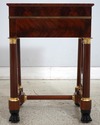 L74630: KINDEL Neoclassical Mahogany Winterthur En