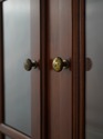 74174: LEXINGTON Country Cherry China Cabinet Hutc