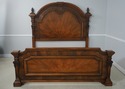 71933: HENREDON King Size Victorian Style Walnut B