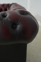 L73985: Chesterfield Tufted Leather English Lovese