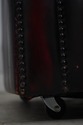 L73985: Chesterfield Tufted Leather English Lovese