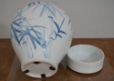 F67556: Bamboo Motif Lidded Porcelain Ginger Jar