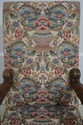 72508: Antique Italian Cherub Carved Frame Throne 