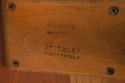 F75129: STICKLEY Cherry Pedestal Candle Table