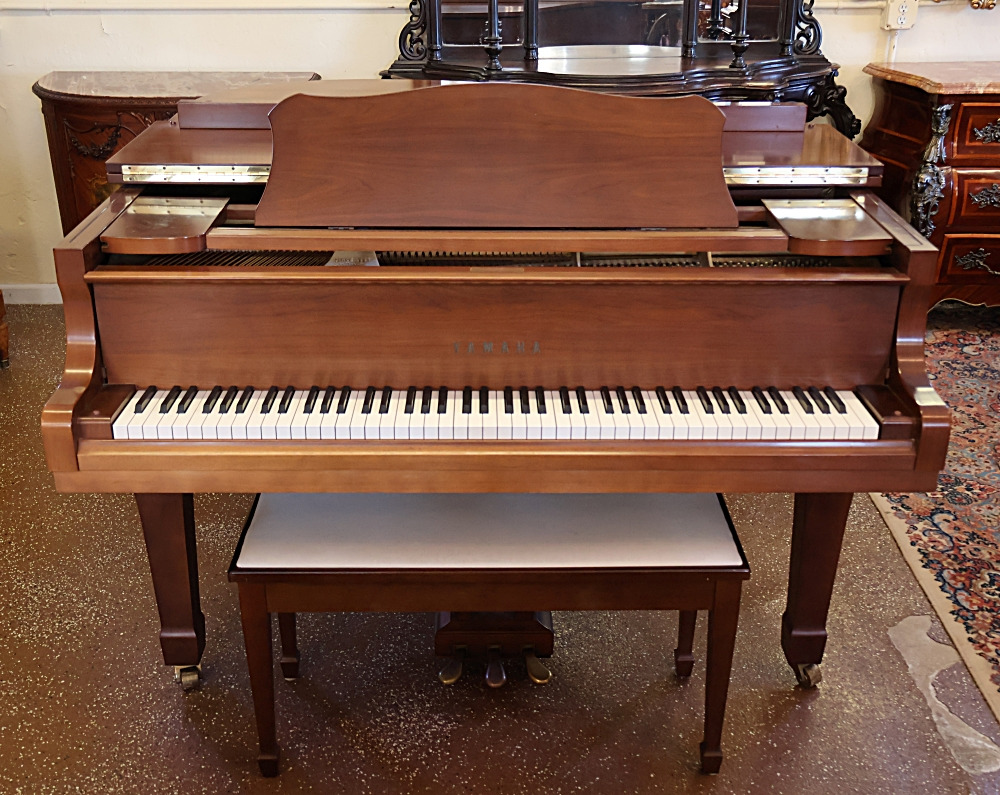 1979 Yamaha Walnut Satin Finish G1J Baby Grand Piano Made in Japan