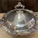 Silver Plate Round Chafing Dish w Lid Round w Wood