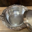 Silver Plate Round Chafing Dish w Lid Round w Wood