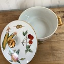 Royal Worcester Evesham Round Casserole Bowl w Lid