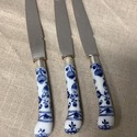 Antique Blue Onion Porcelain Knives Set of 3 Blue 