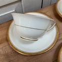 Royal Worcester Athena 4 Teacups & 5 Saucers White