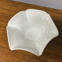 Westmoreland Pedestal Footed Bowl Roses & Bows Mil