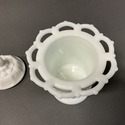 Westmoreland Sugar Bowl or Spooner w Lid White Mil