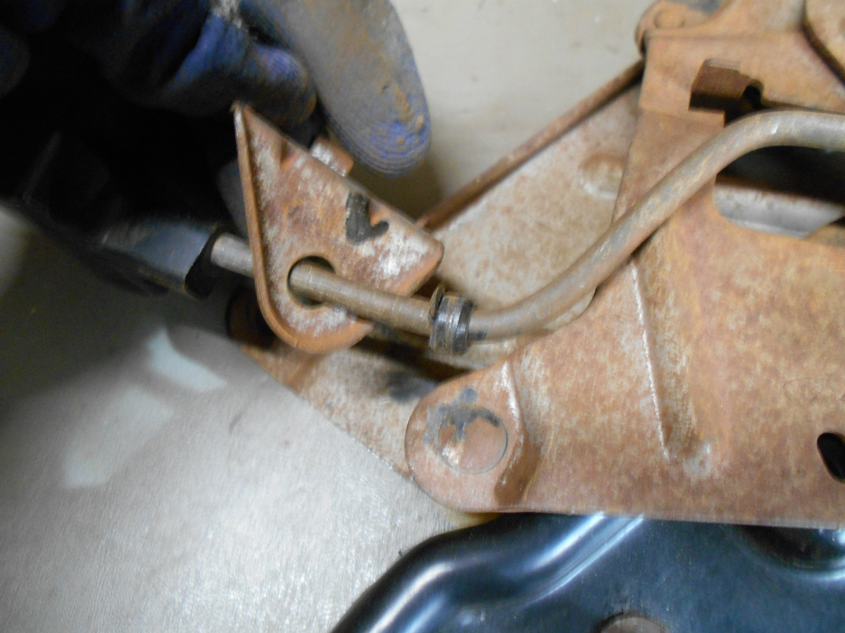 98 1998 Ford Explorer E Brake Emergency Park Brake Assembly / READ