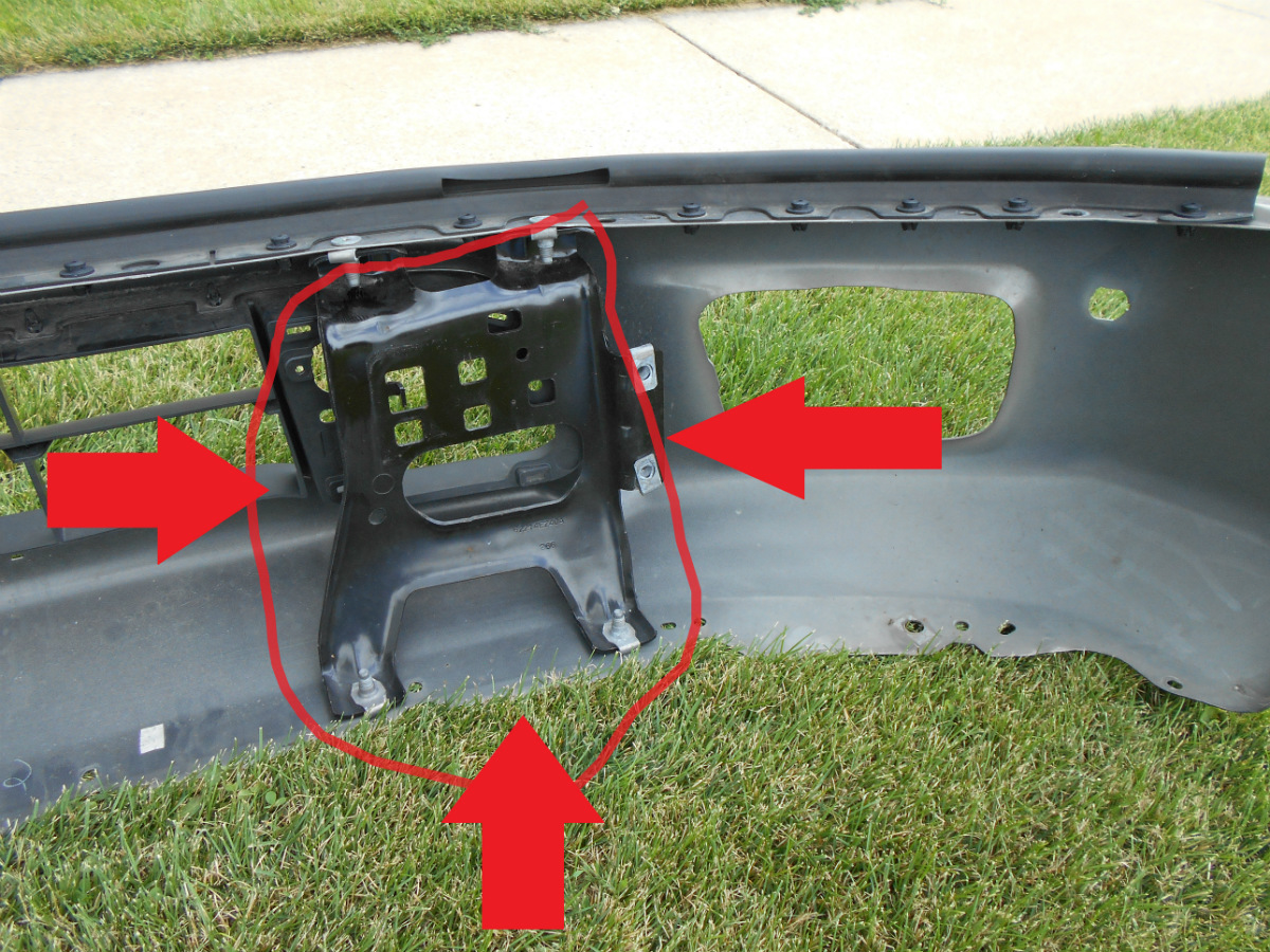 16 17 18 Nissan Titan Lower Front Bumper Mounted Bracket Mounting Bolts