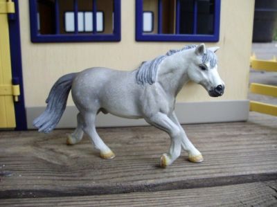Schleich 13298 Riding Pony - Retired Schleich Horse – Toy Dreamer