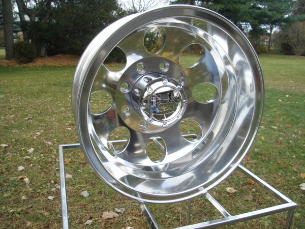 Will chevy 8 lug rims fit ford #7