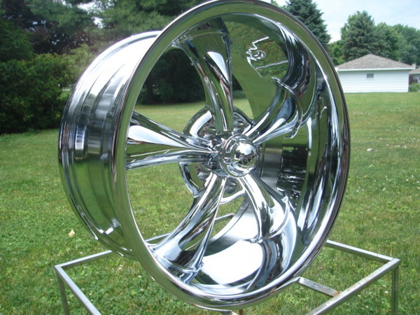chrome hot rod wheels