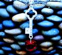 Key to Your Heart m/w Swrarovski Light Siam Red He