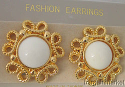 Image Hosting by Vendio