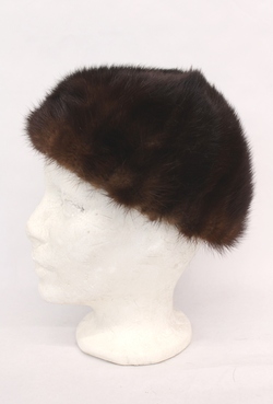 Gorgeous Ranch Mink Fur Hat with tails White Ranch Mink Fur Davey Crockett Hat Face and Tail Silk  main image 2