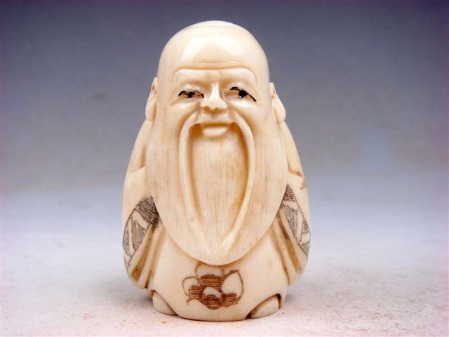 japanese netsuke carvings