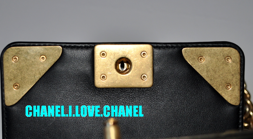 CHANEL 13C PARIS VERSAILLES EMBELLISHED QUILTED PATENT CHANEL 13C PARIS VERSAILLES EMBELLISHED QUILTED PATENT