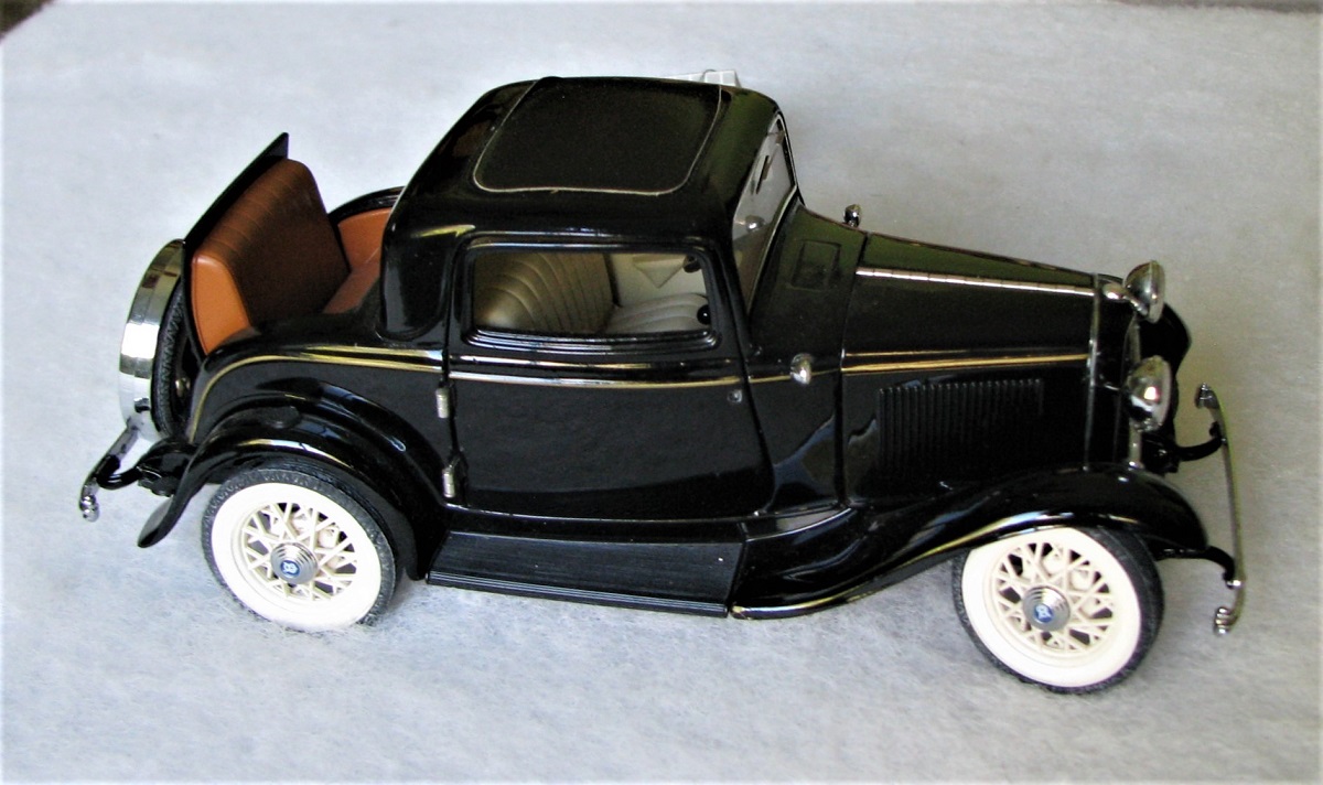 Franklin Mint 1932 Ford Deuce Coupe NO Box With Paperwork | eBay