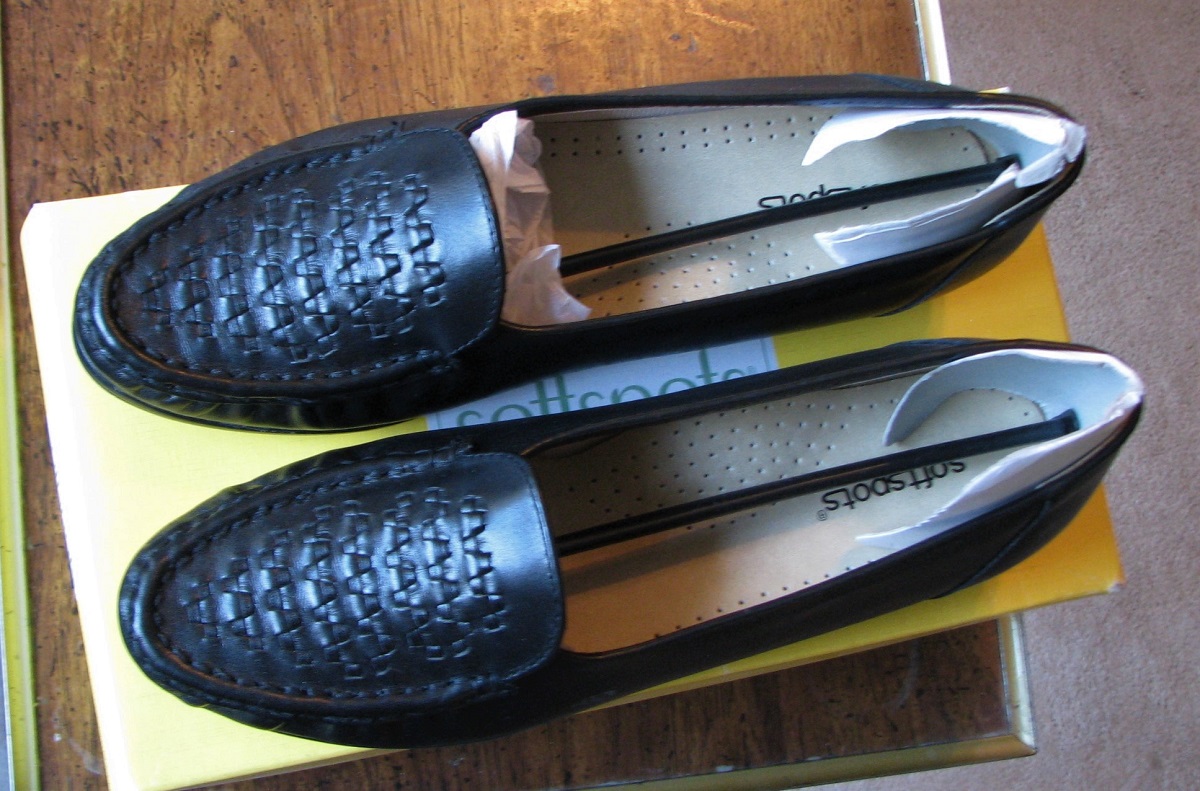 Womens Softspots Shoes Constance 12M Black