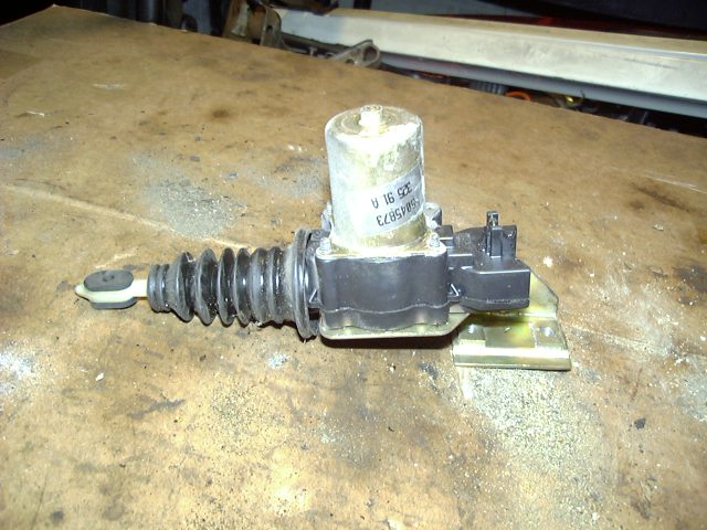 Details About 1992 92 Chevy S10 Blazer 4 3l Tbi Lh Rear Door Lock Actuator