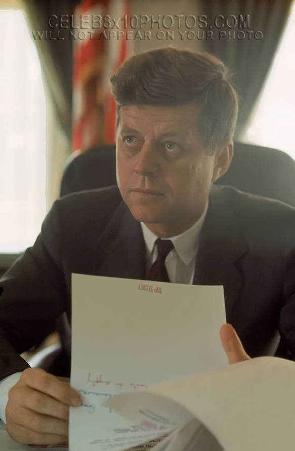 JOHN F KENNEDY 1961 AT WHITE HOUSE (1) RARE 8x10 PHOTO