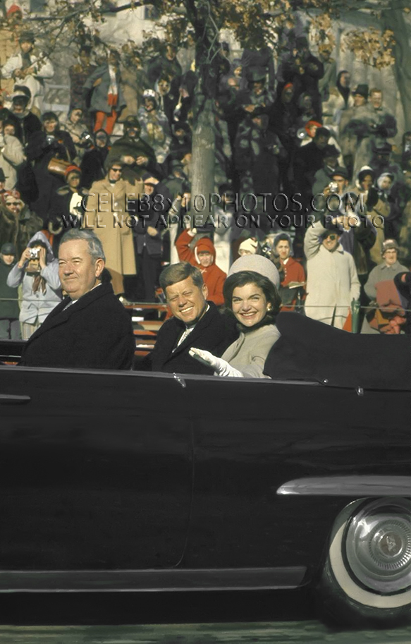 JOHN F KENNEDY 1961 INAUGURAL PARADE (2) RARE 8x10 PHOTOS
