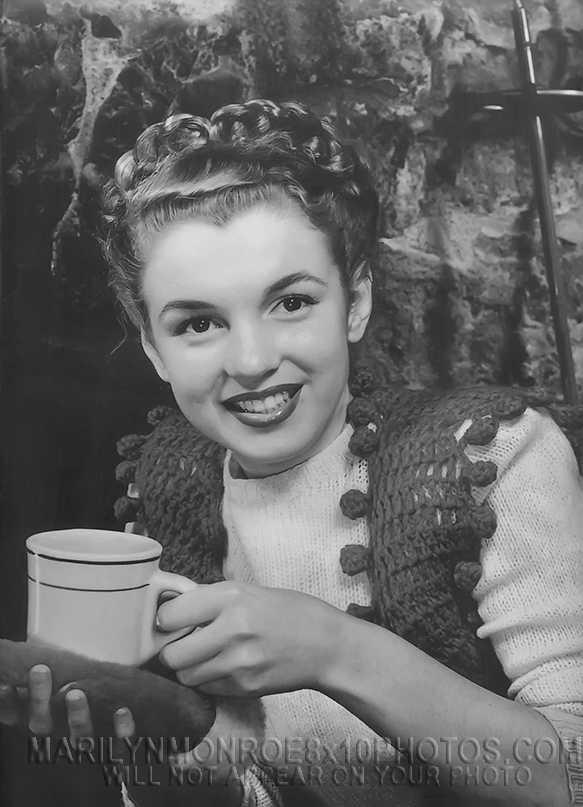 MARILYN MONROE 1941  COFFEE MODEL(1) RARE 8x10 PHOTO