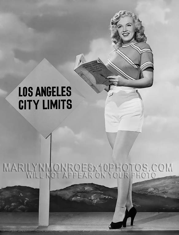 MARILYN MONROE 1943 CITY LIMITS SHOOT (2) RARE 8x10 PHOTOS