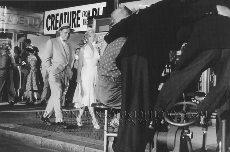 MARILYN MONROE 7YEAR ITCH SUBWAYwalk (2) RARE 8x10 PHOTOS