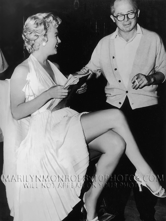 MARILYN MONROE 7YRITCH SUBWAYPRESHOOT (2) RARE 8x10 PHOTOS 