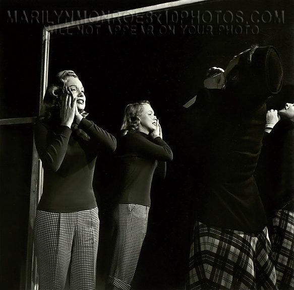 MARILYN MONROE ACTING CLASS (2) RARE 8x10 PHOTOS