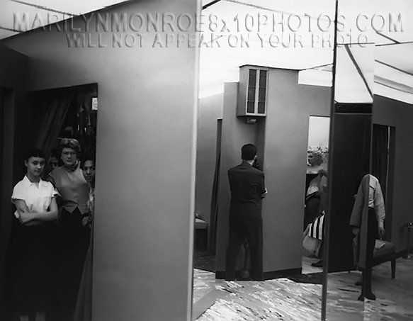 MARILYN MONROE BACKSTAGE at CIRCUS (3) RARE 8x10 PHOTOS 