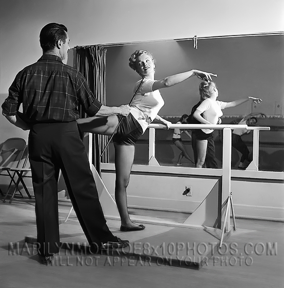 MARILYN MONROE BALLET CLASS (2) RARE 8x10 PHOTOS