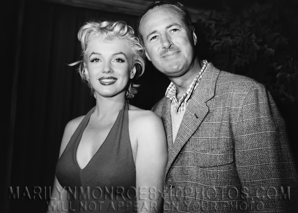 MARILYN MONROE BEAUTY and a LUCKY GUY (1) RARE 8x10 PHOTO