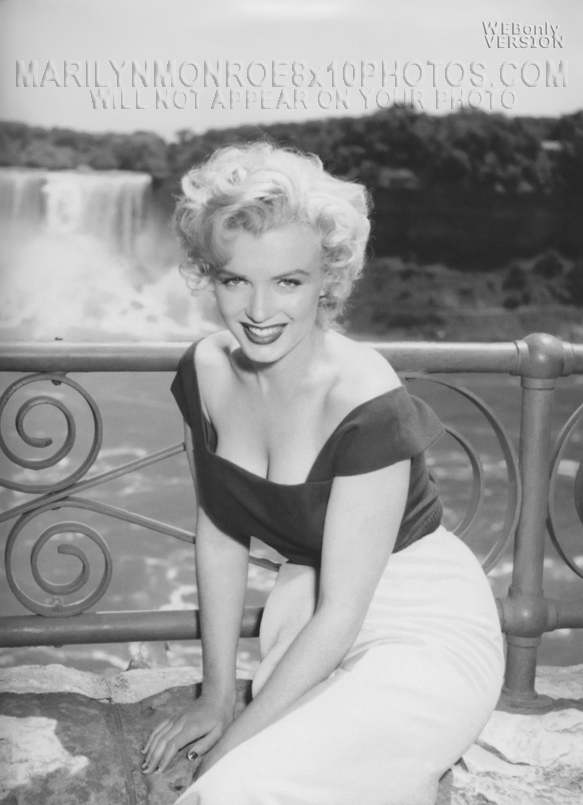 MARILYN MONROE BeautyatNiagaraFalls (2) RARE 8x10 PHOTOS 