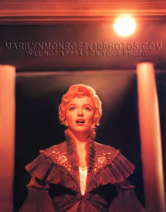 MARILYN MONROE BEAUTY AT THE ENTRANCE(1) RARE 8x10 PHOTO