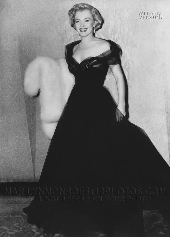 MARILYN MONROE BEAUTY in EVENiNG WEAR (1) RARE 8x10 PHOTO