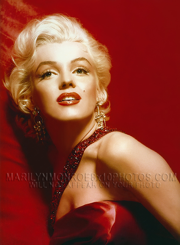 MARILYN MONROE BEAUTY IN REDSILKDRESS (2) RARE 8x10 PHOTOS 