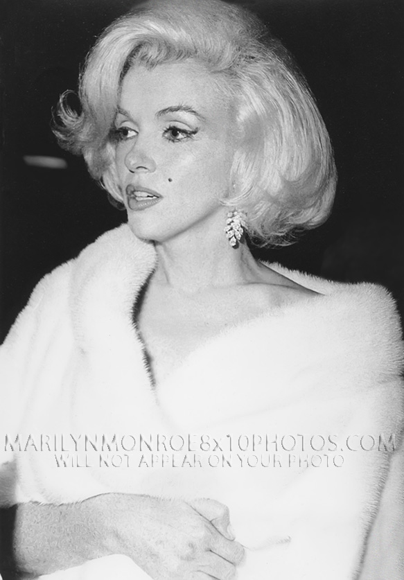 MARILYN MONROE BEAUTY in WHITE FUR (1) RARE 8x10 PHOTO