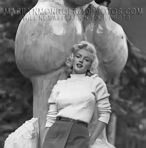 MARILYN MONROE BEAUTY ON A SCULPTURE (3) RARE 8x10 PHOTOS 